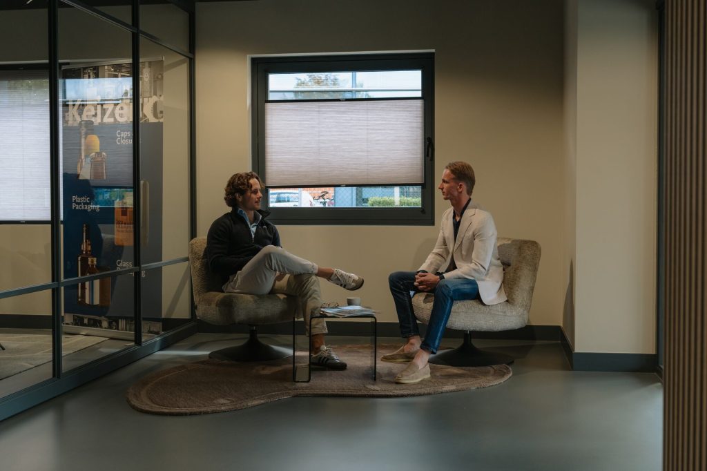 Keizer International – JM270825-58